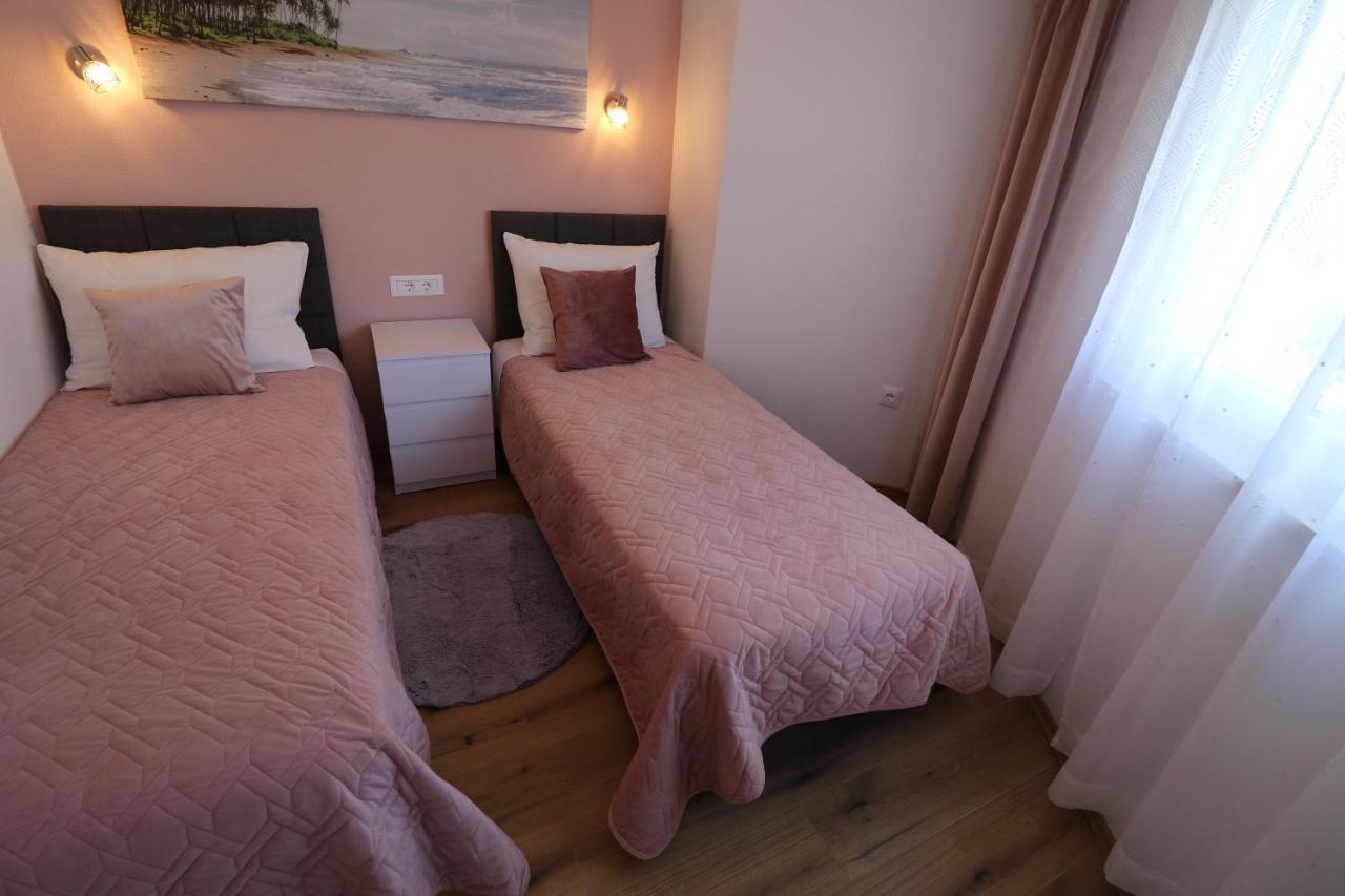 Apartmani Bilokapic Primošten Exterior foto
