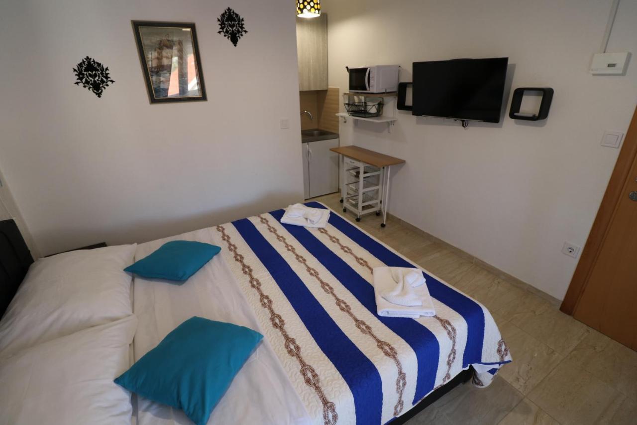 Apartmani Bilokapic Primošten Exterior foto